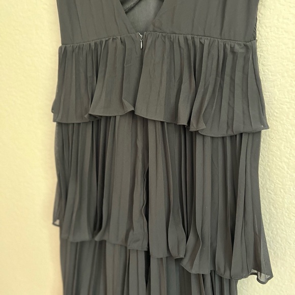 NWOT Mesmerizing Essence Black Pleated Backless Tiered Maxi Dress - Picture 6 of 7